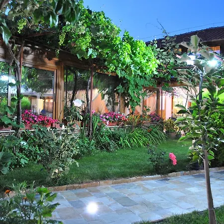 Family Gradina 3*